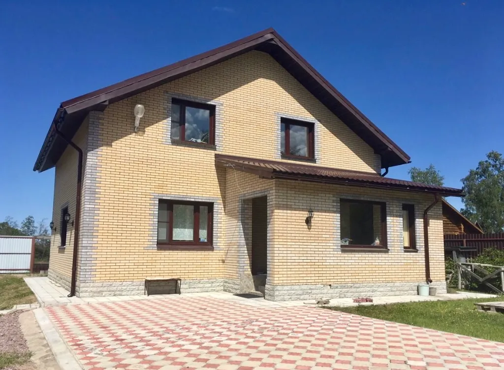 Дом с видом на Ладогу