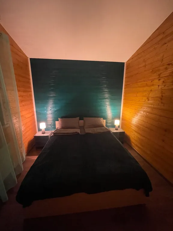 Дом с чаном