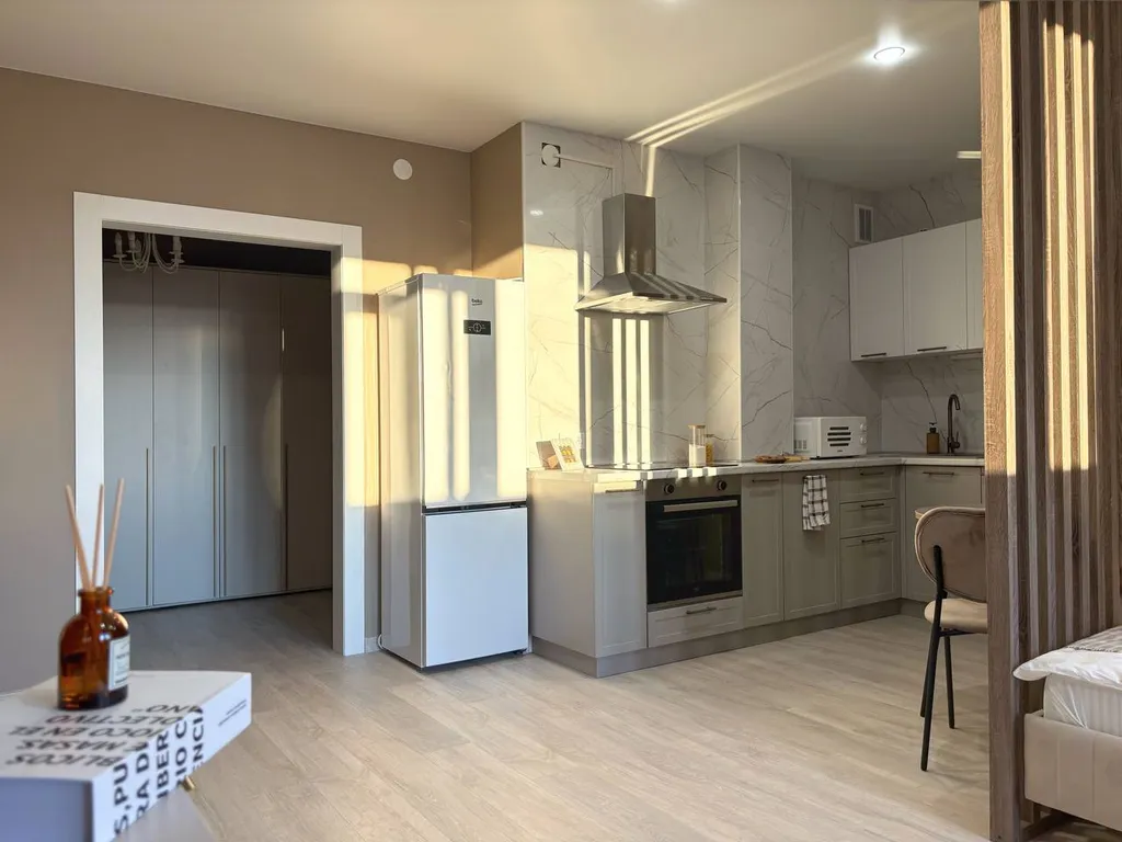 Новинка! Светлая студия рядом с вокзалом. От 3-х дней скидки