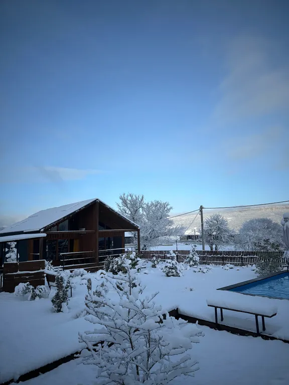 Таунхаус с подогреваемым бассейном и баней в Адыгее