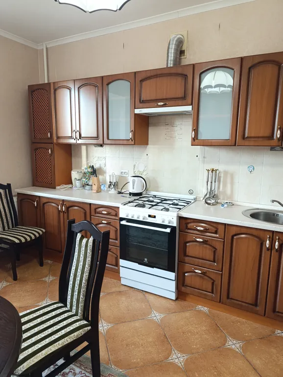 Просторная ухоженная квартира в 6 минутах до моря