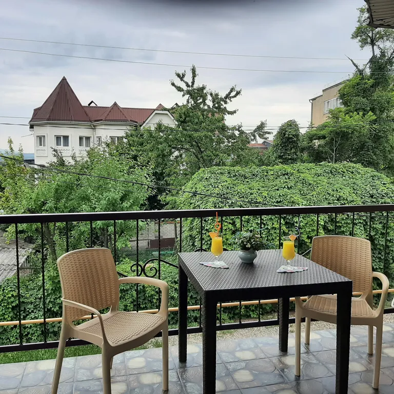 Уютная студия колибри