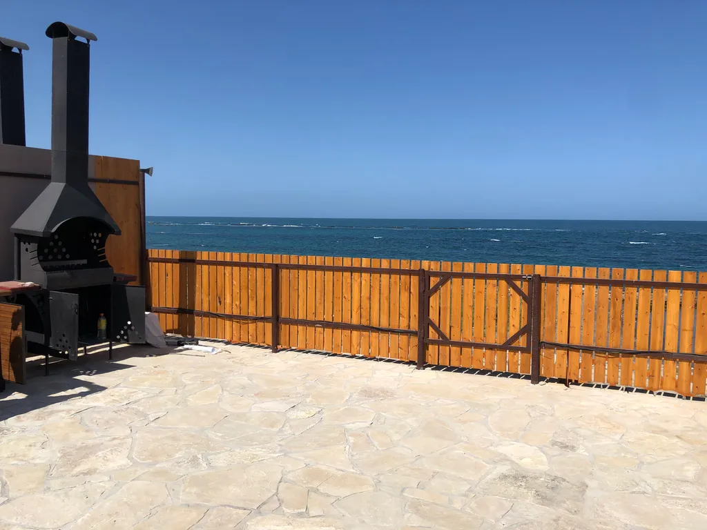 Дома, коттеджи целиком