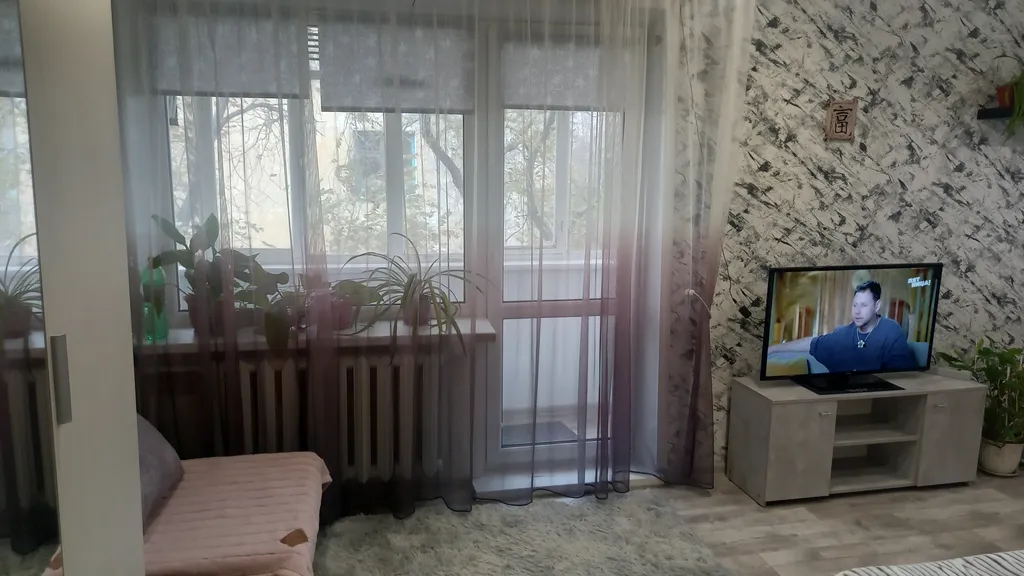 Уютная квартира в тихом районе с видом на Волгу