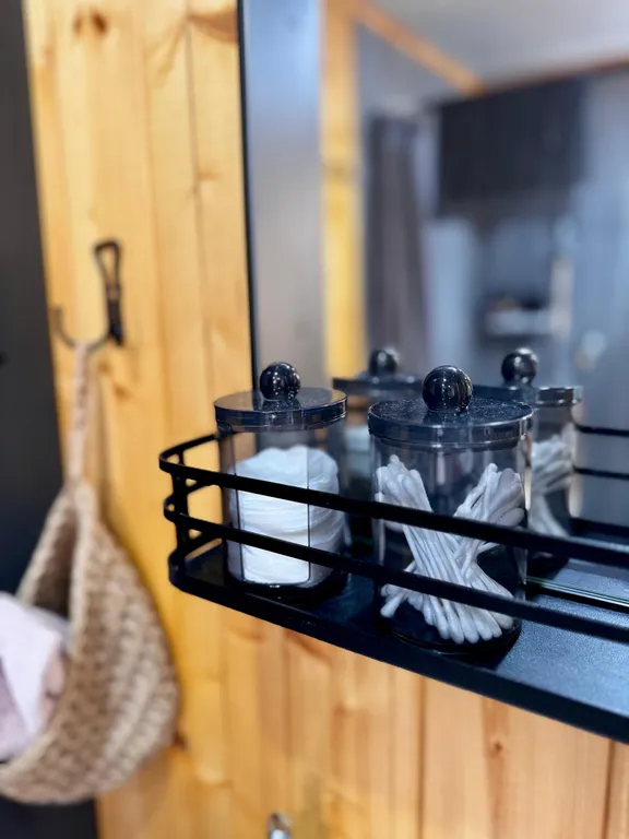 Дом с баней, караоке, PlayStation и Алисой на берегу моря