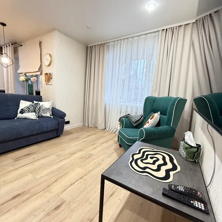 Уютнaя, солнечная квaртира в новoм домe, рядом с ФОК