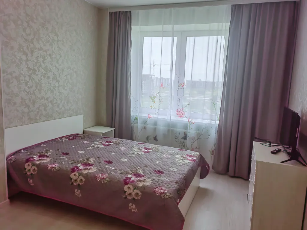 То что вы искали рядом с Ледовым дворцом.