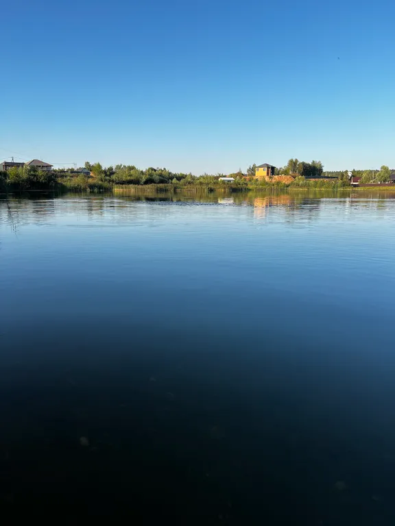 Дом на озере