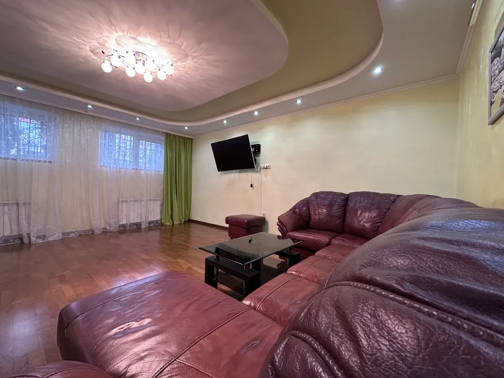 Дом в центре Энгельса