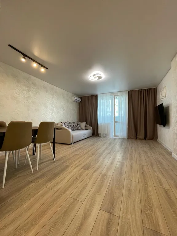 Квартира для пары в живописном районе, спокойная атмосфера