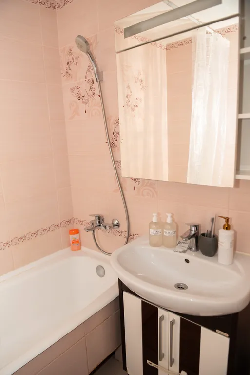 1-комнатная уютная квaртиpа