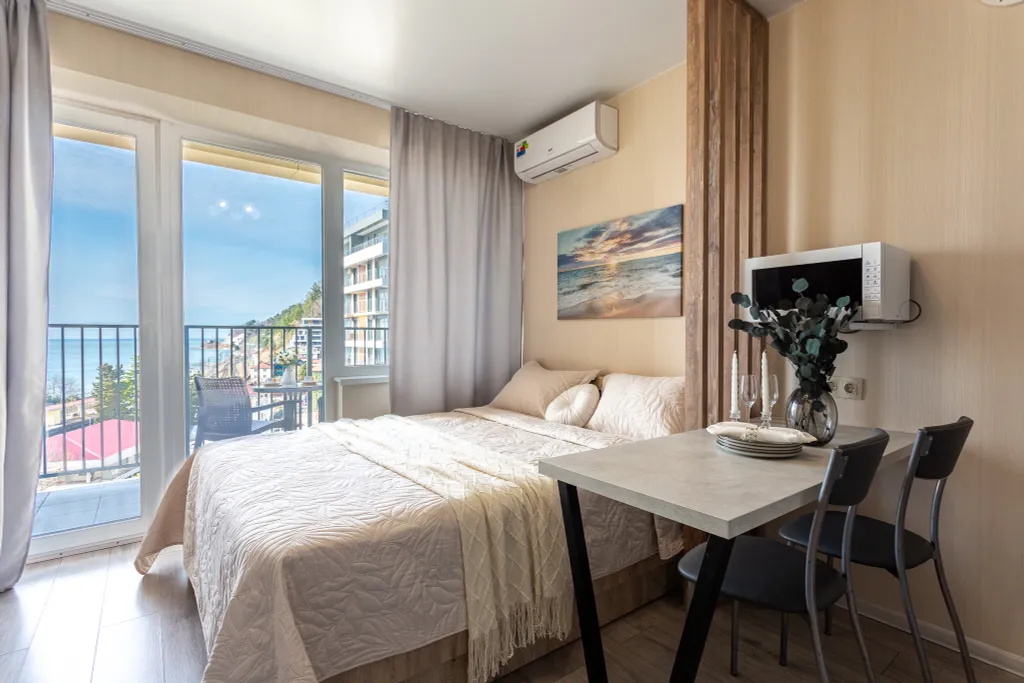 Уютная студия с видом на море Каравелла 221