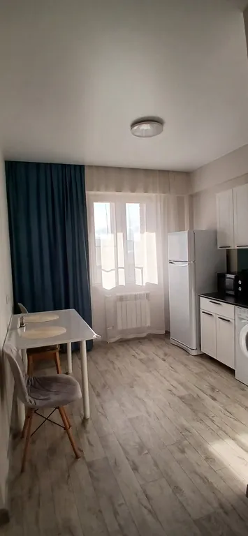 Уютная квартира с хорошим видом на проспект