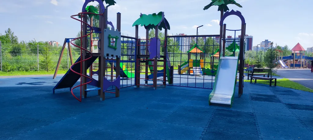 Комфортная студия рядом с ЛА Трактор