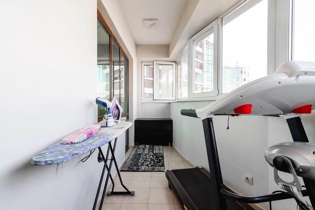 Апартаменты Aray в центре города и с видом на горы