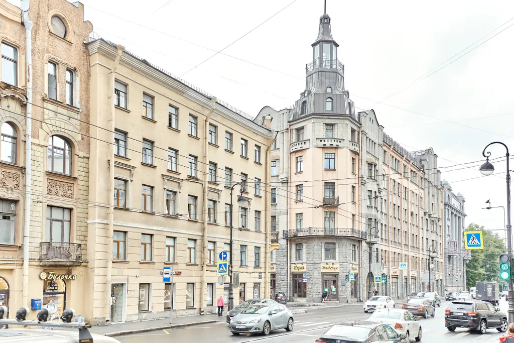 Теплая квартира на Петроградке