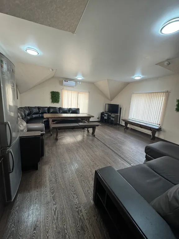 Коттедж с бассейном и финской сауной в центре Ижевска