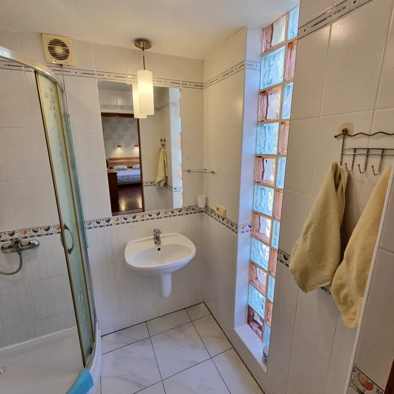 Апартаменты с отдельным двориком