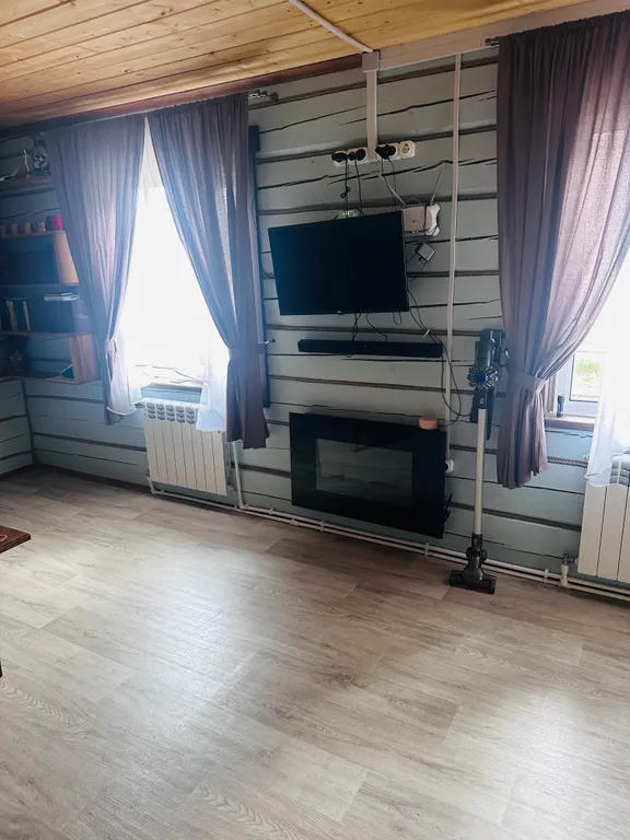 Большой дом в лесу с баней, чаном и сап бордами – для отдыха и праздника