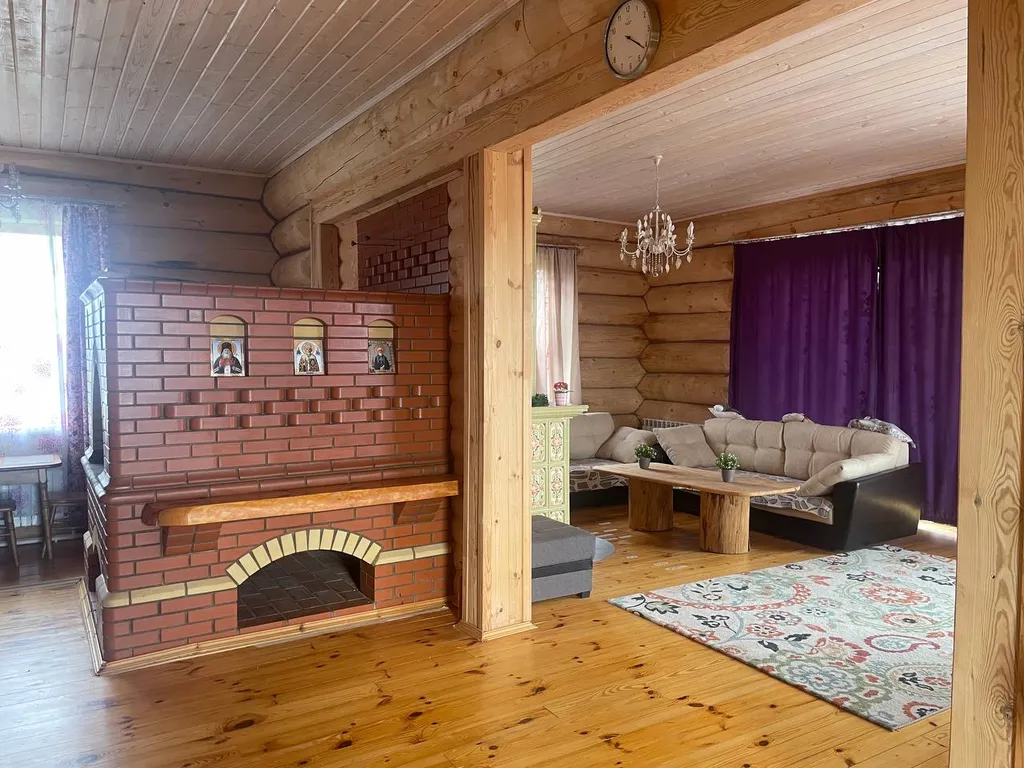 Дом из сибирского кедра с баней