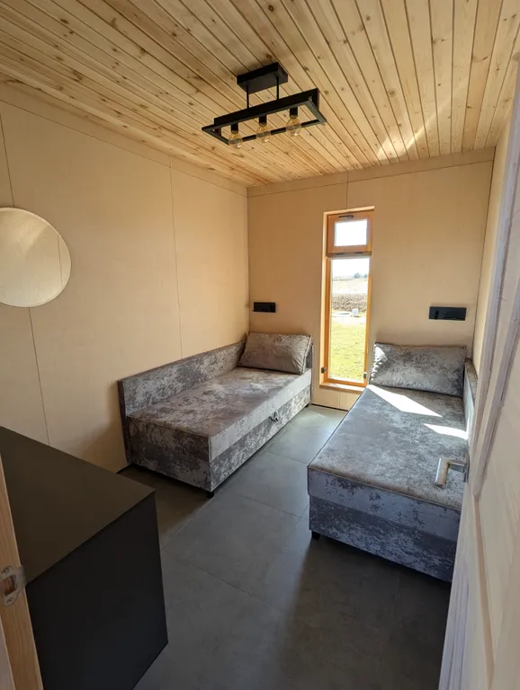 Дом с баней и горячей купелью на озере