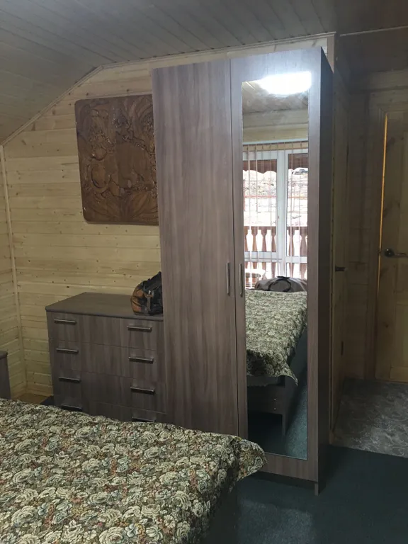 Тихий уголок  (Гостевой домик 1)