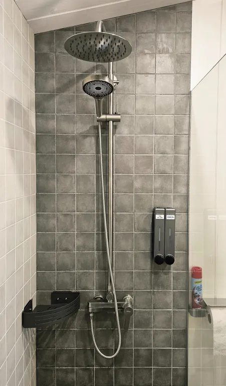 Далеко и надолго