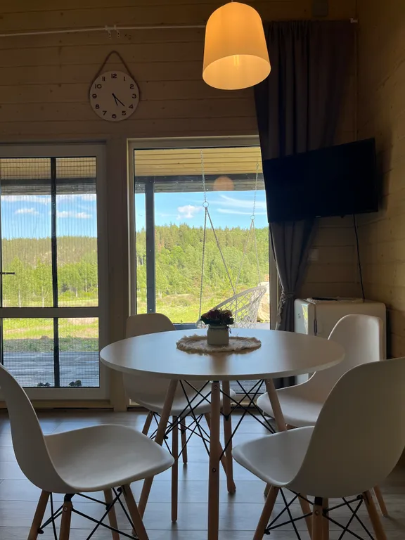 Хюгге Микли