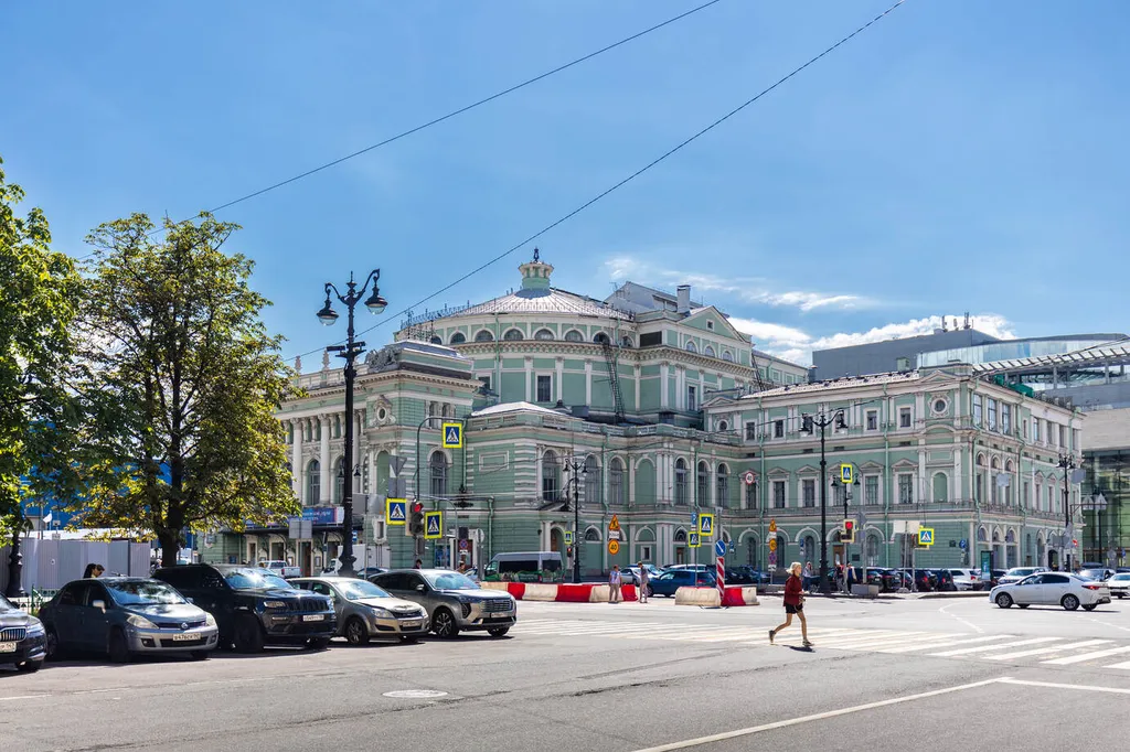 Квартира Апартаменты на Театральной площади — Санкт-Петербург