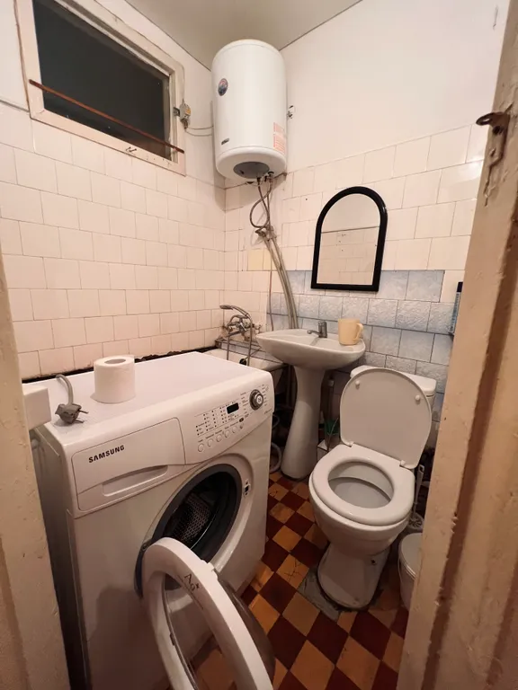 Квартира Двухкомнатная квартира у моря, первая береговая линия — Сухум