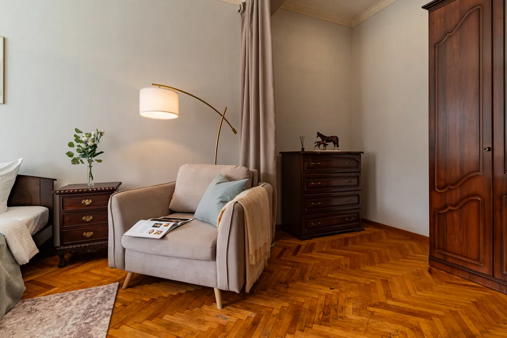 Квартира Эстетичные апартаменты с французским балконом у Садового — Москва