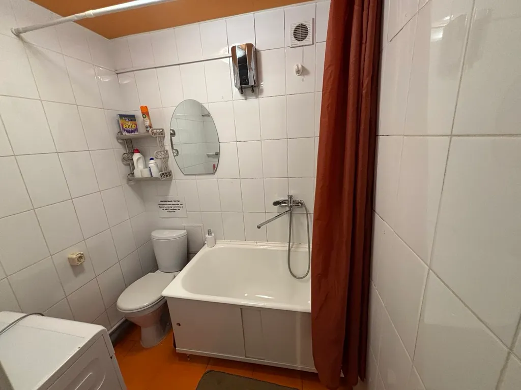 Квартира-студия в центре, на Амурском бульваре, возле ул. Серышева.