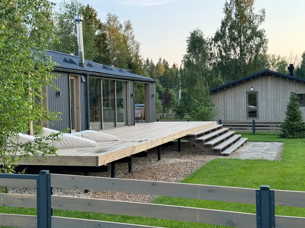 Уютный загородный дом в тишине