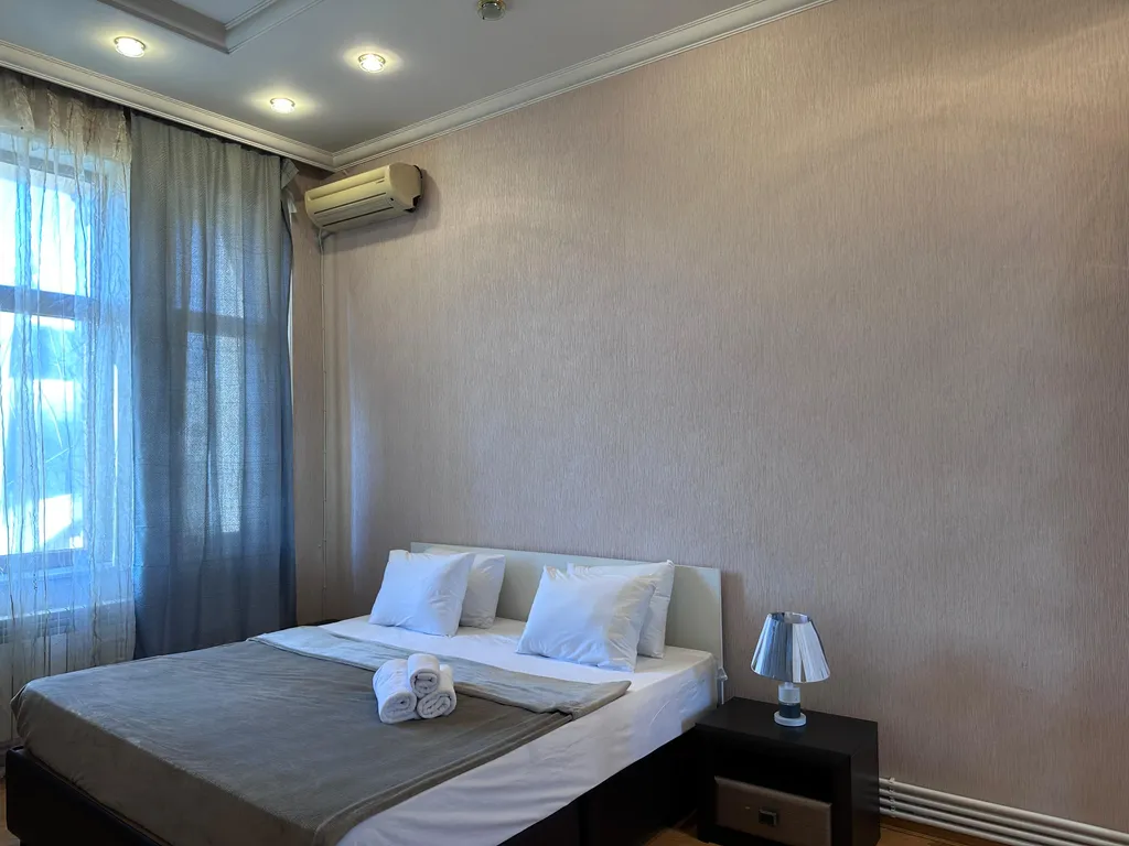 Shakespaere apartment