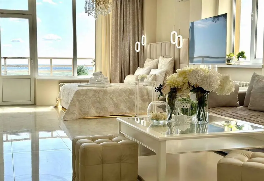 Атмосфера комфорта студия Ваниль с открытым балконом