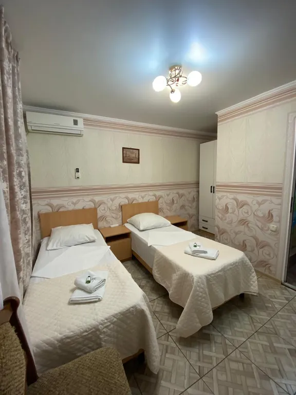 Комфорт двухместный с раздельными кроватями (1 этаж)