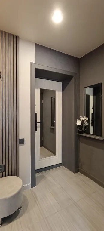 Стильные апартаменты в центре города Синий акцент