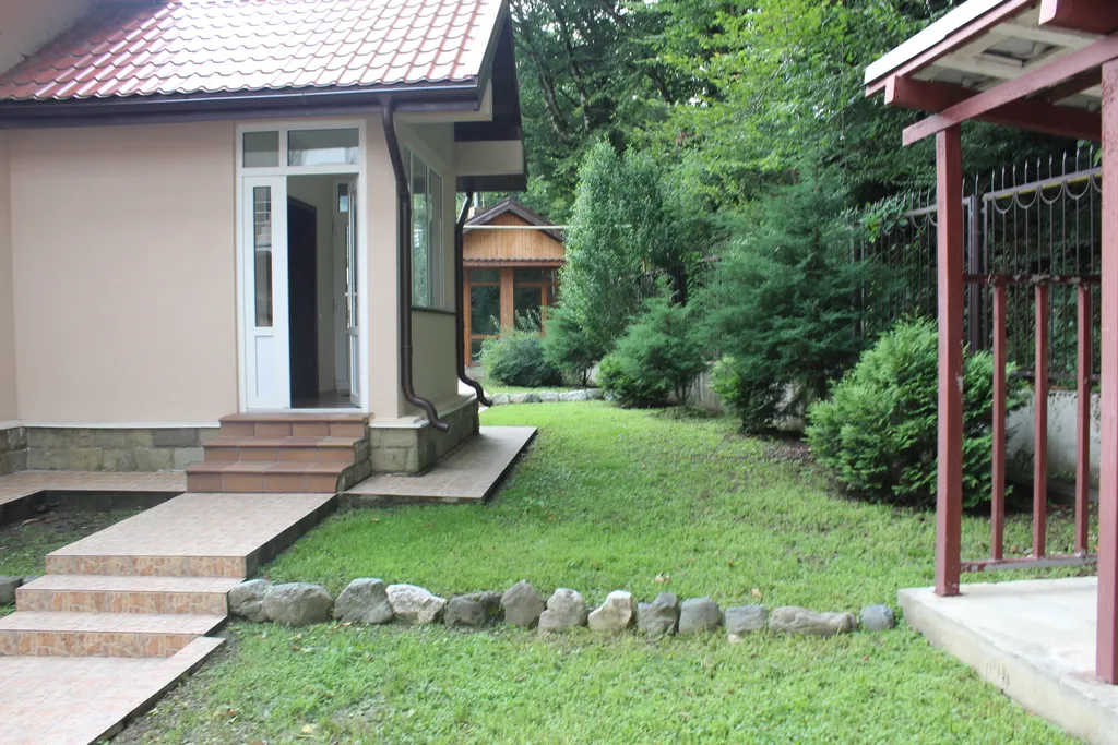 Коттедж 7-комнатный Дом — Эсто-Садок