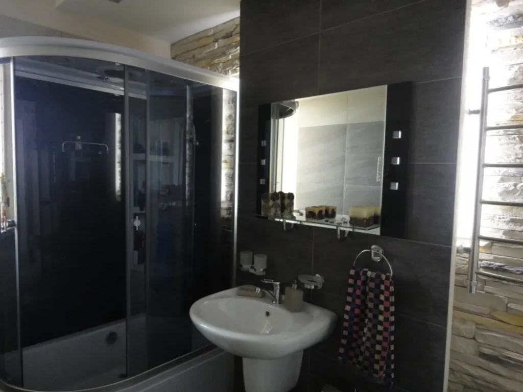 Элитная студия рядом с центром