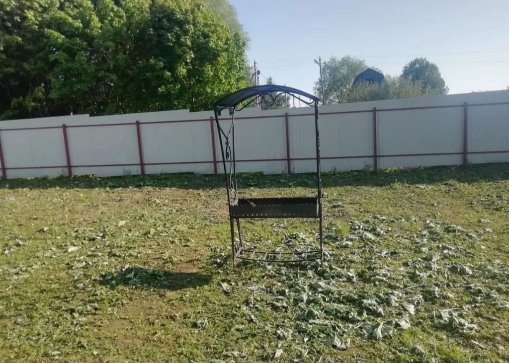 Домик у озера