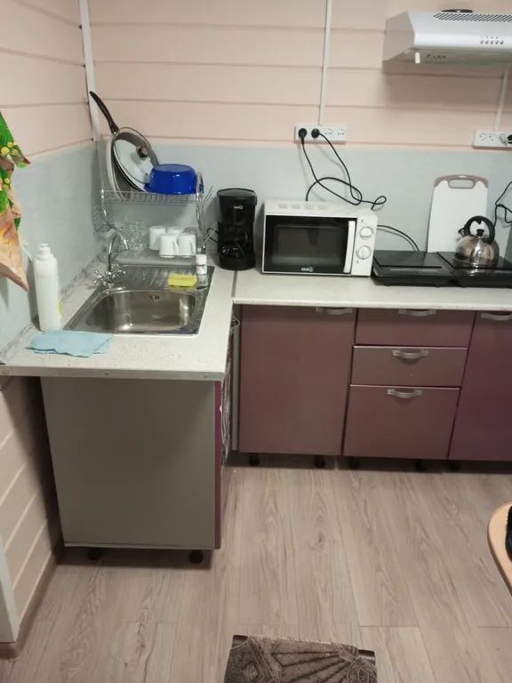 Дом рядом с озером