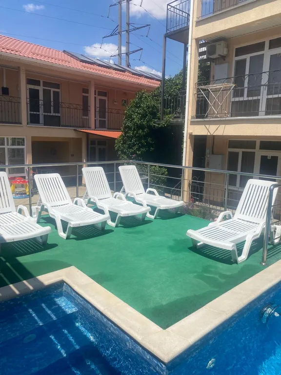 Номер в гостиничном комплексе со всеми удобствами