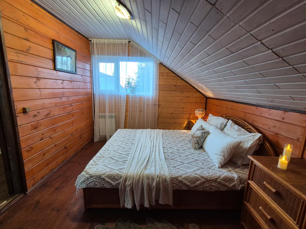 Уютный дом с бильярдом, сауной на берегу Горьковского моря