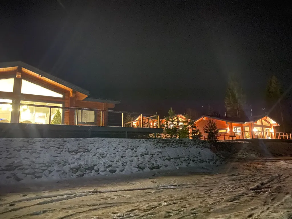 Luxury: Дом на озере с тремя спальнями, сауна и горячая купель