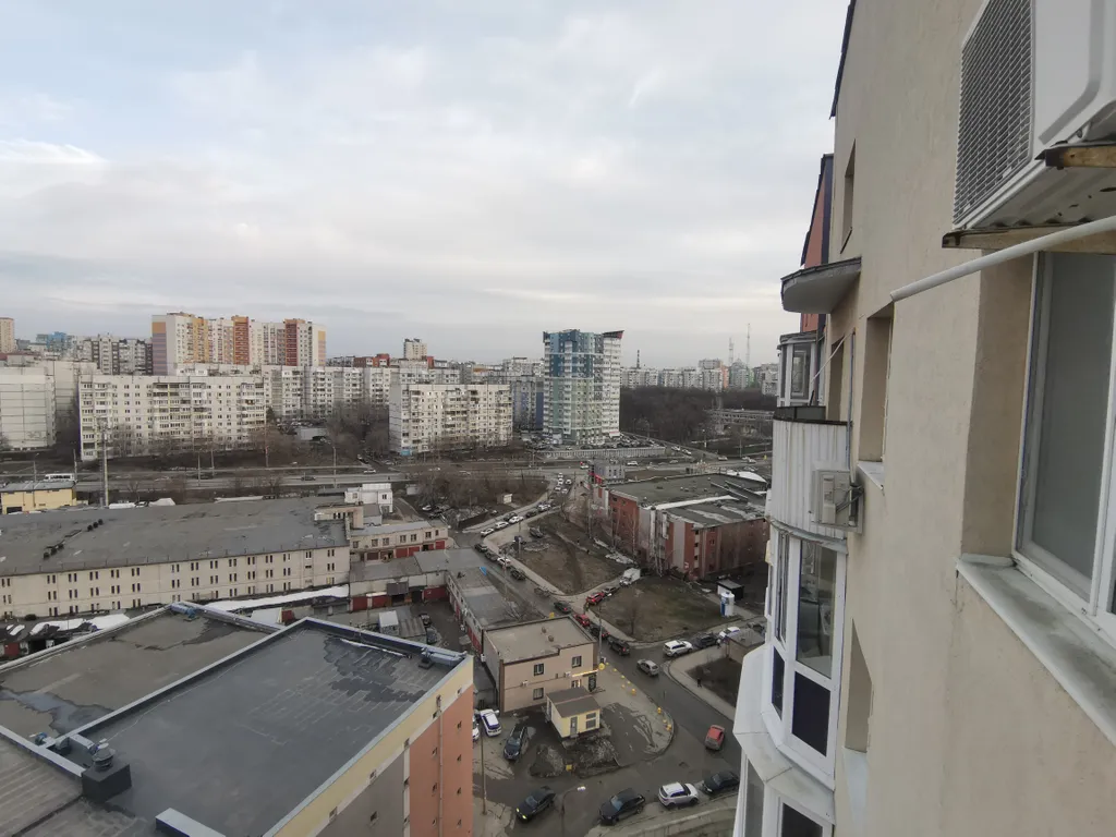 У Волги уютная квартира с видом на горы