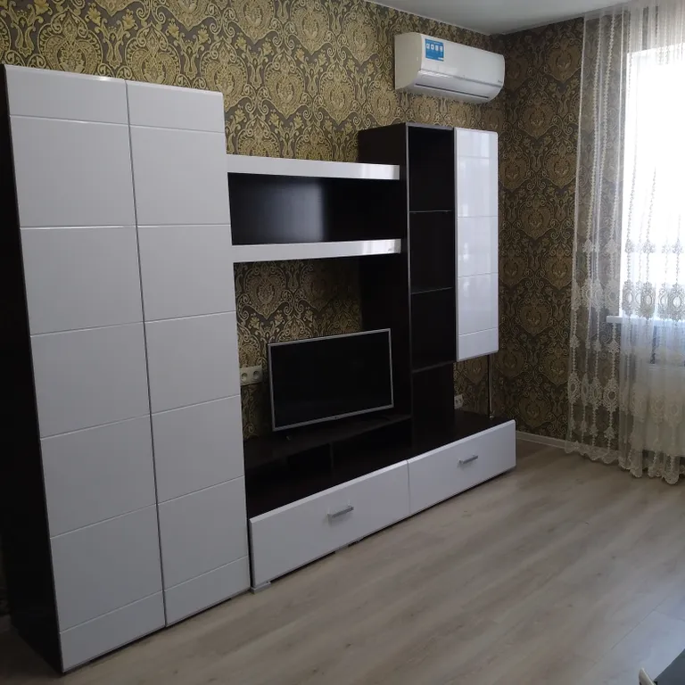 Квартира Квартира в лучшем районе Жигулина роща — Мирное