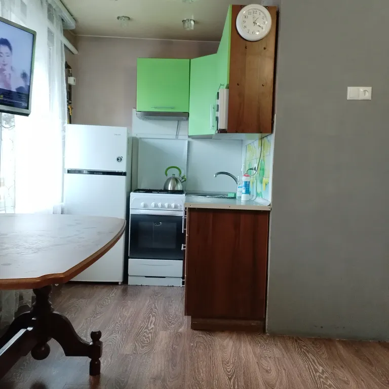 Квартира 2-комнатная Квартира — Артёмовский