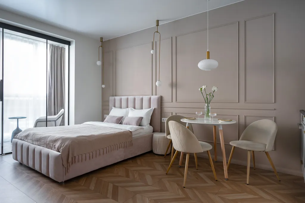 Роскошная студия Золотая с качелью и ванной