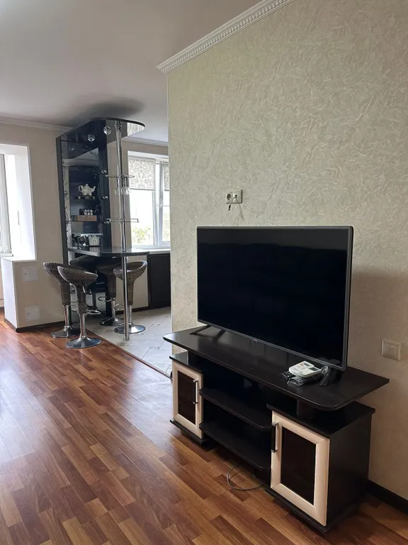 Квартира рядом с ЖД вокзалом