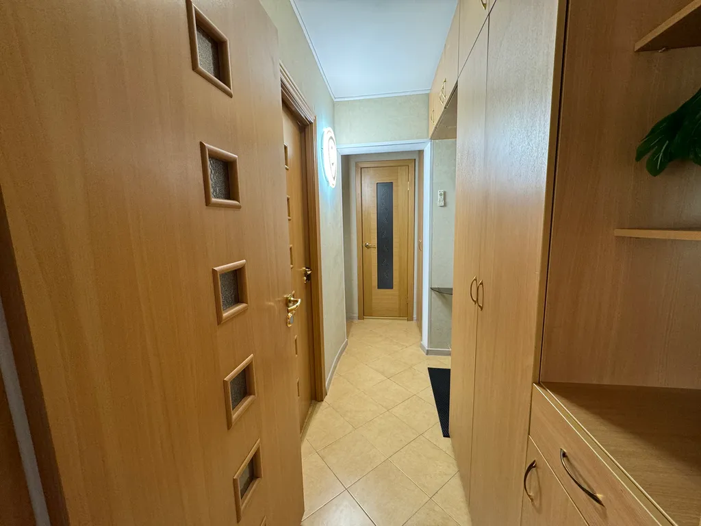 2-комнатная на Дикопольцева